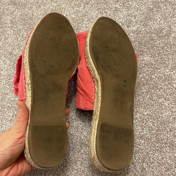 Sam Edelman Closed toe sandal coral pink color - Picture 2 of 2